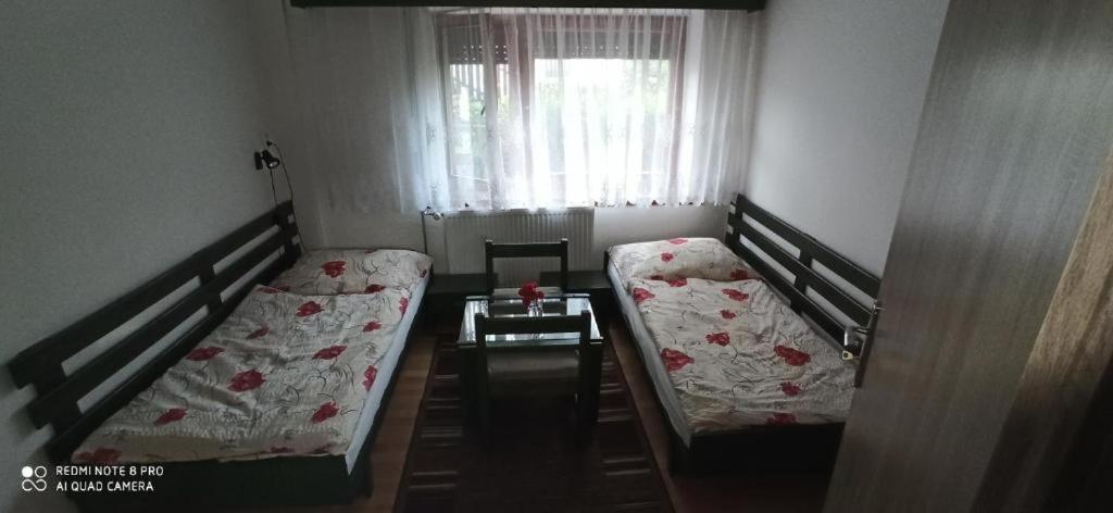 Апартаменты Privat L&L Нова-Лесна Экстерьер фото